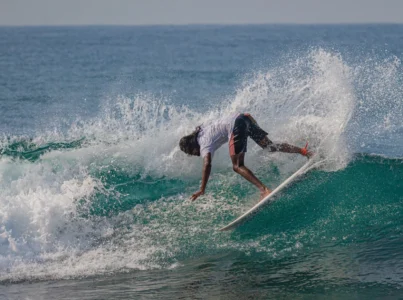Surf lesson weligama